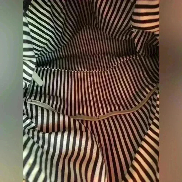 Kate Spade Cobble Hill Leather Leslie Small Convertible Shoulder Bag - Picture 9 of 16